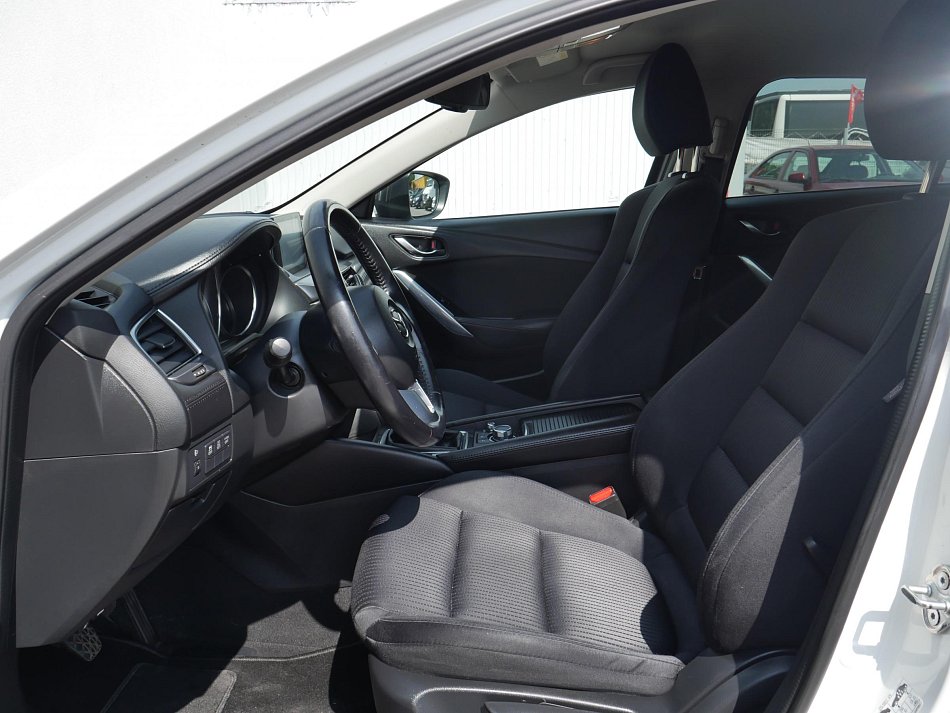 Mazda 6 2.2 D 