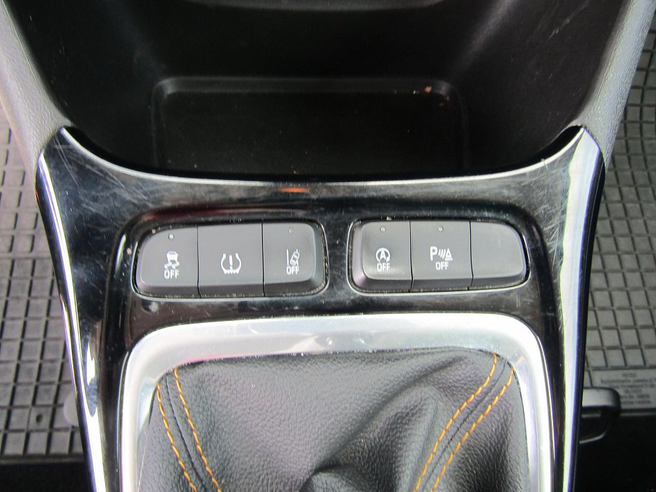 Opel Crossland X 1.2T Innovation