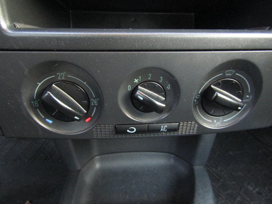 Škoda Fabia I 1.4 i 16v 