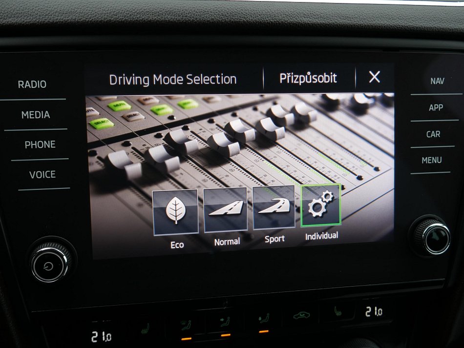 Škoda Octavia III 2.0TDi  4x4