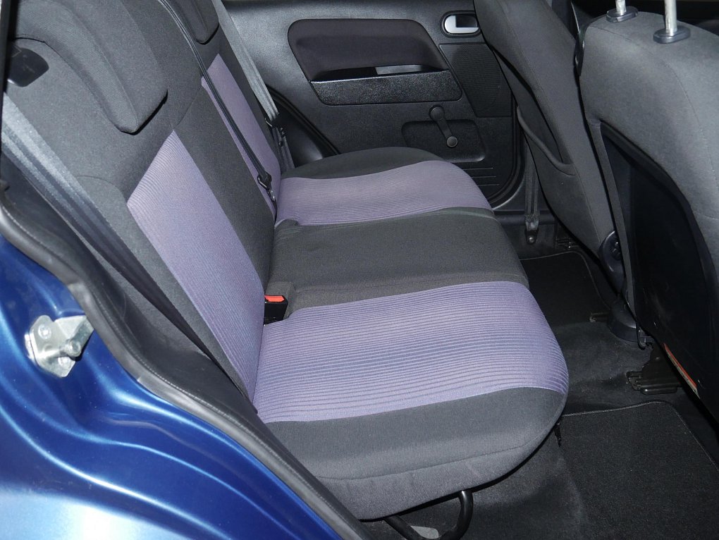 Ford Fusion 1.4i 