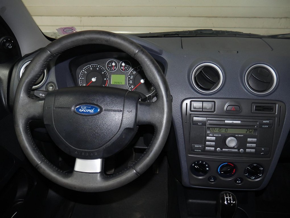 Ford Fusion 1.4i 