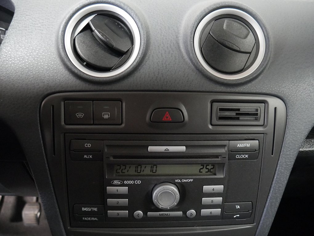 Ford Fusion 1.4i 
