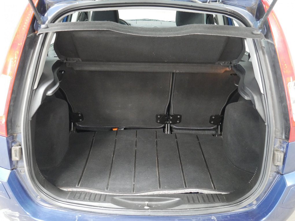 Ford Fusion 1.4i 