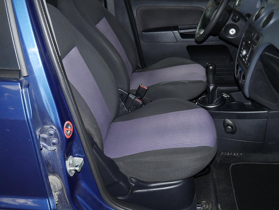 Ford Fusion 1.4i 