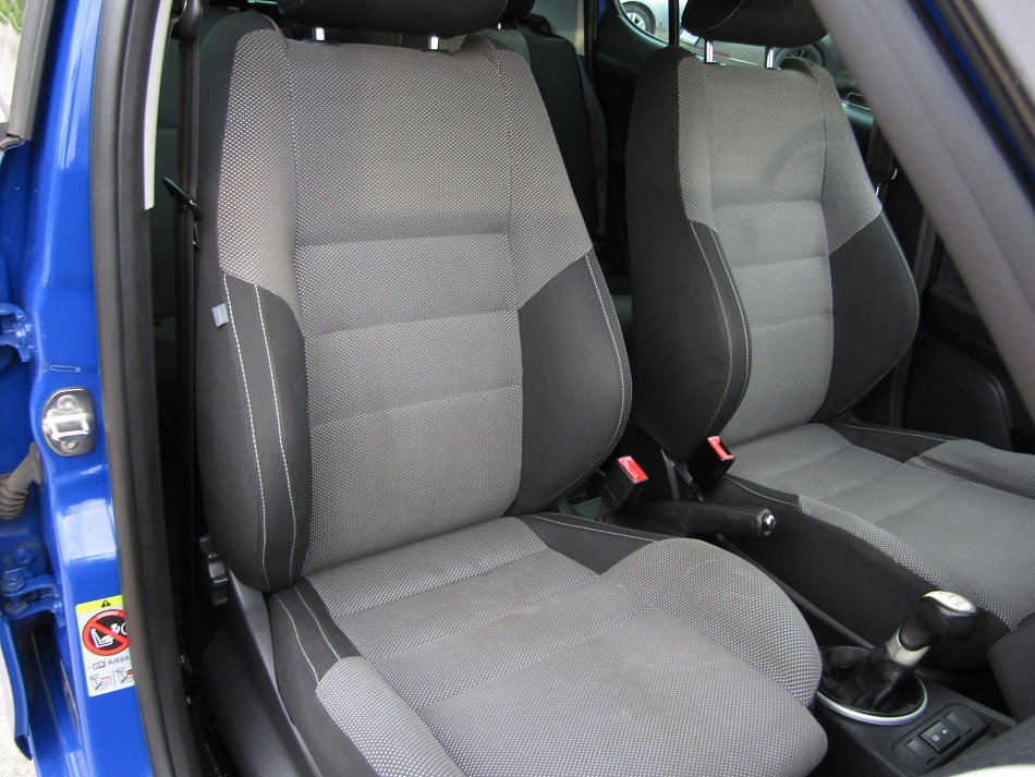 Škoda Fabia II 1.4i16v Sport