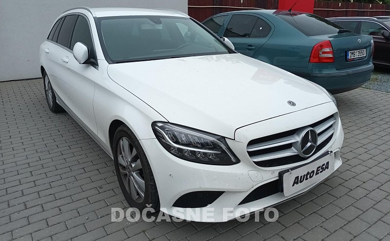 Mercedes-Benz Třída C 2.0D 