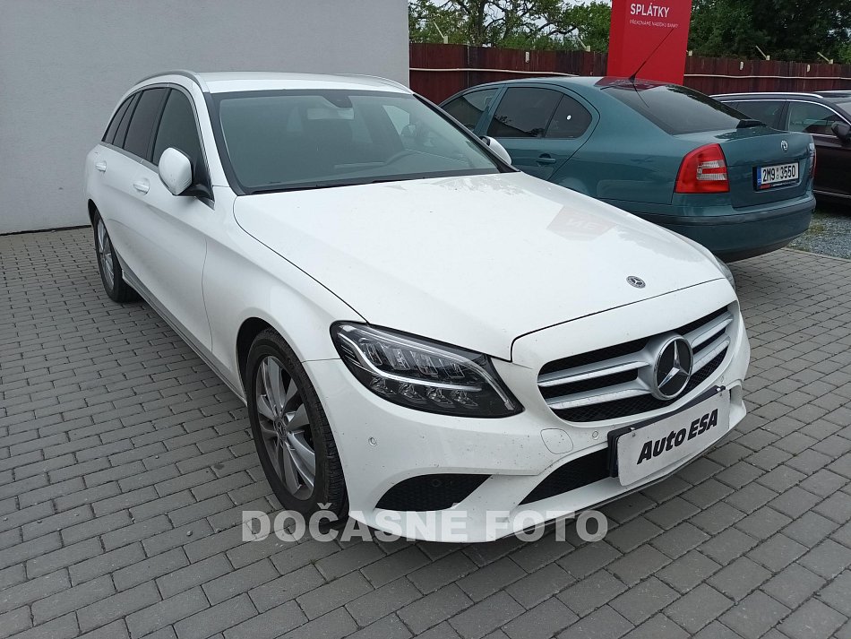 Mercedes-Benz Třída C 2.0D 