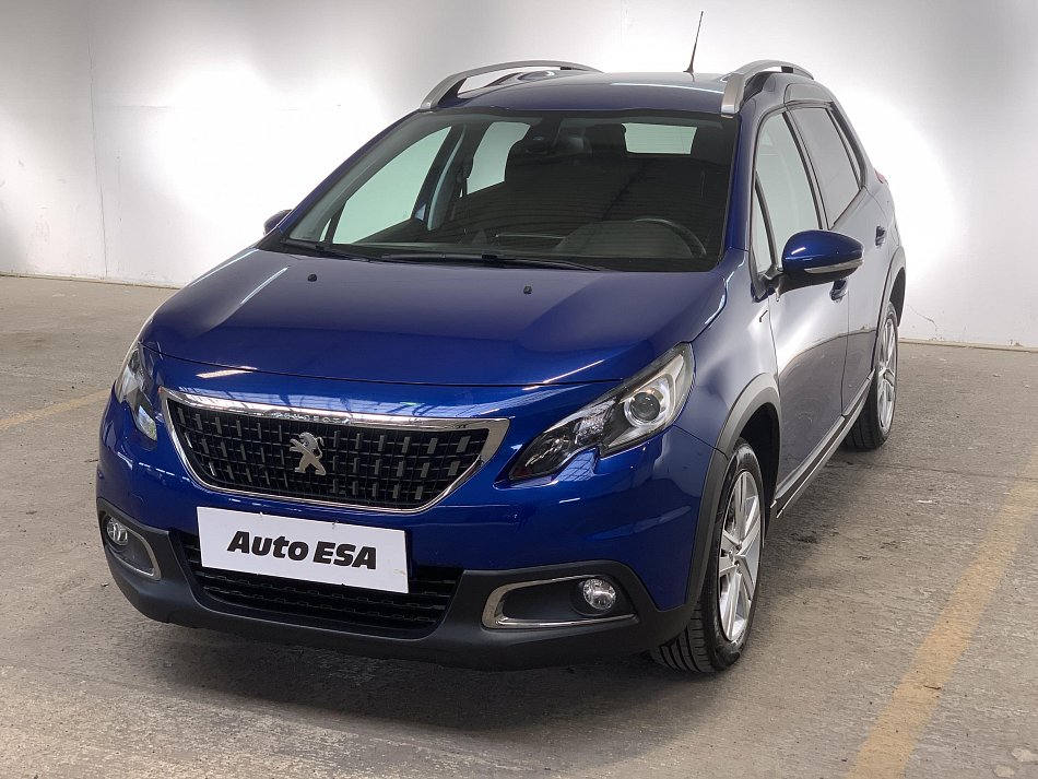 Peugeot 2008 1.2PT Signature