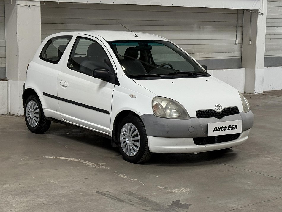 Toyota Yaris 1.0i 