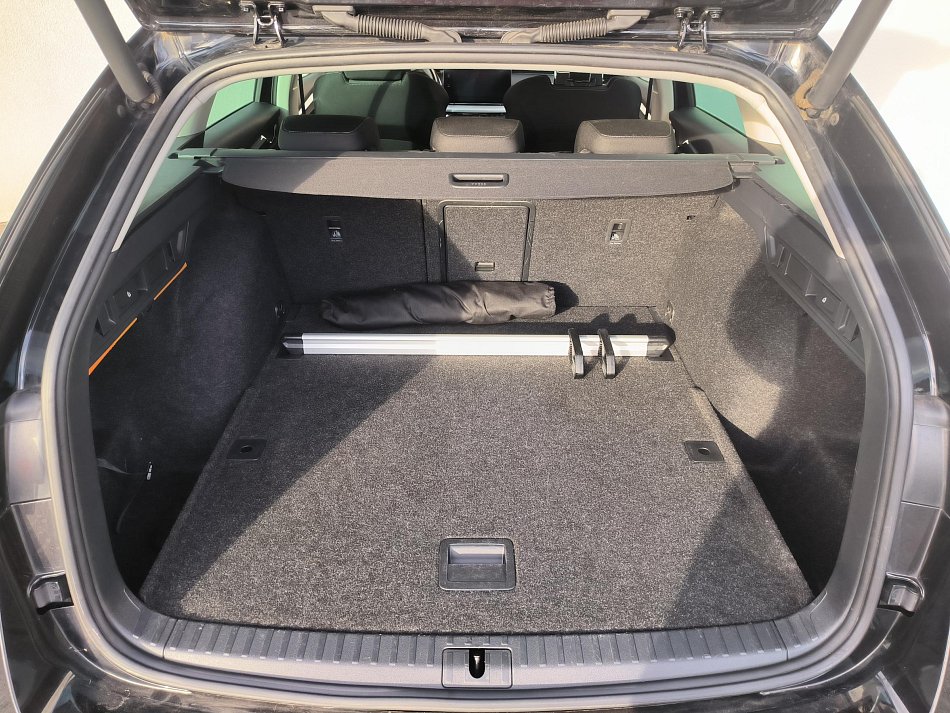 Škoda Octavia IV 2.0 TDi Style