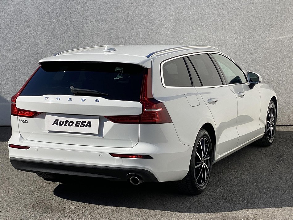 Volvo V60 2.0 D Momentum