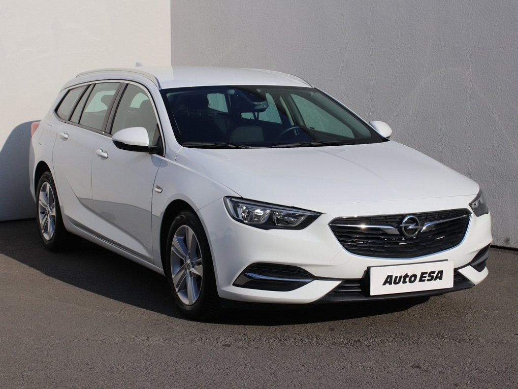 Opel Insignia 1.6 CDTi 