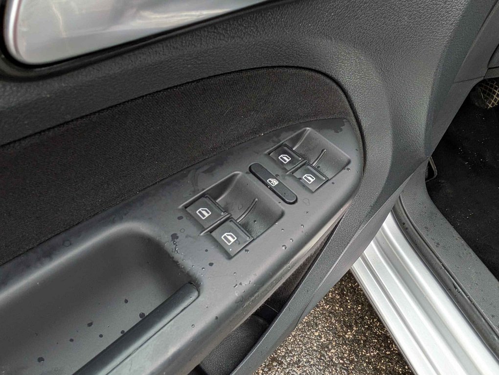 Volkswagen Touran 1.4 TSi 