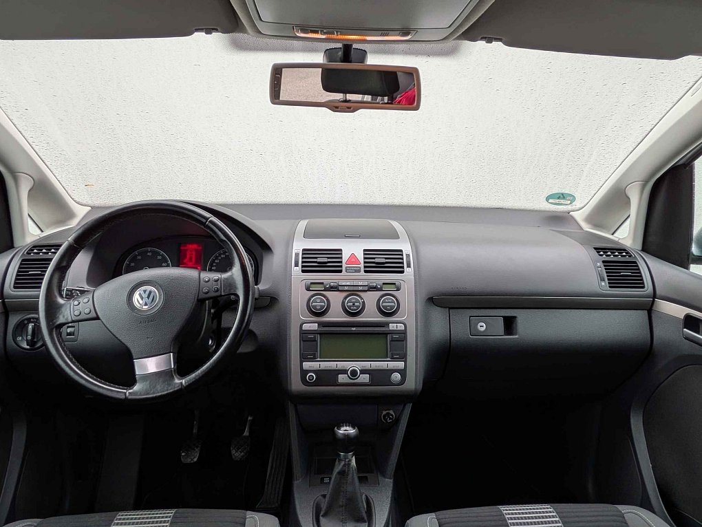 Volkswagen Touran 1.4 TSi 