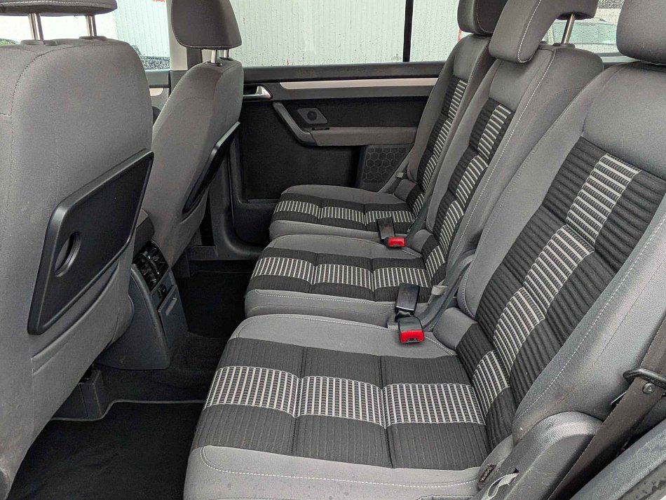 Volkswagen Touran 1.4 TSi 