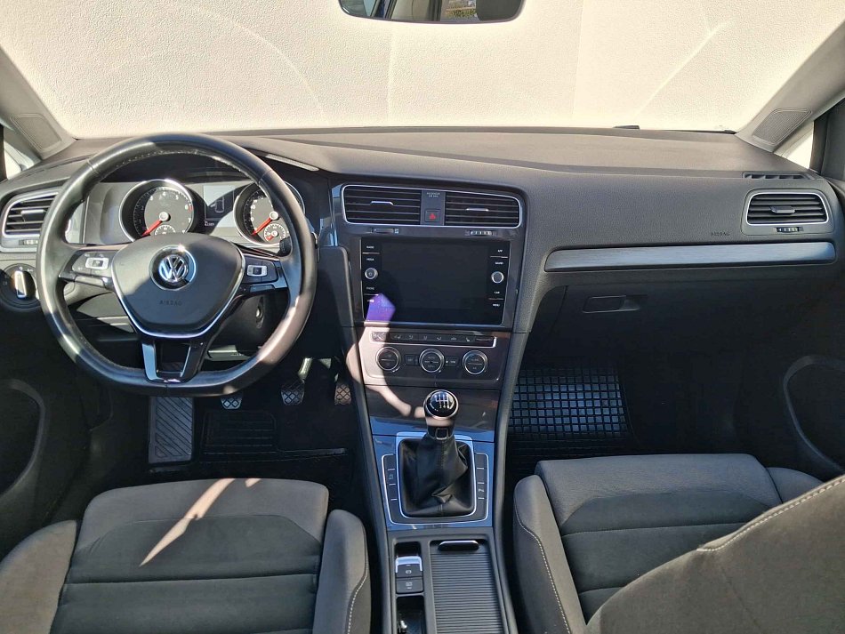 Volkswagen Golf 1.5TSi 