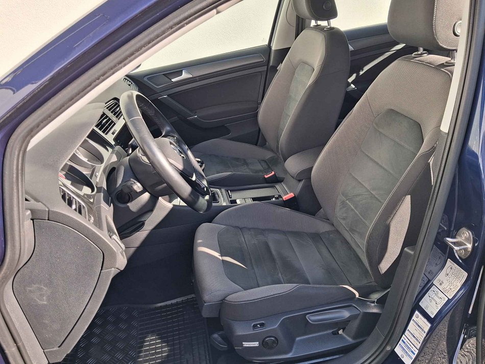 Volkswagen Golf 1.5TSi 