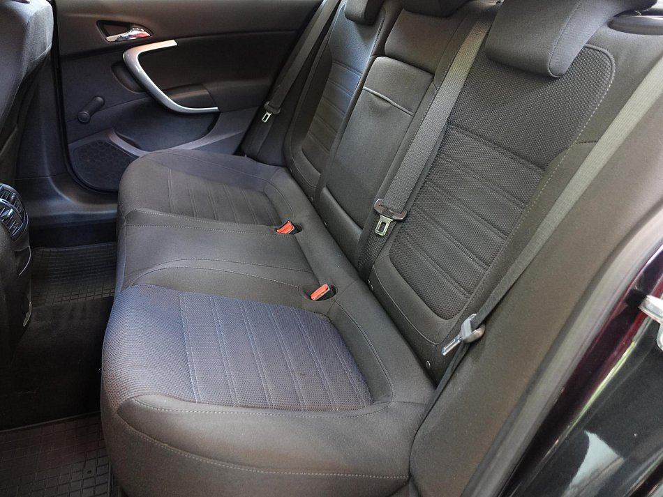Opel Insignia 2.0 CDTi 