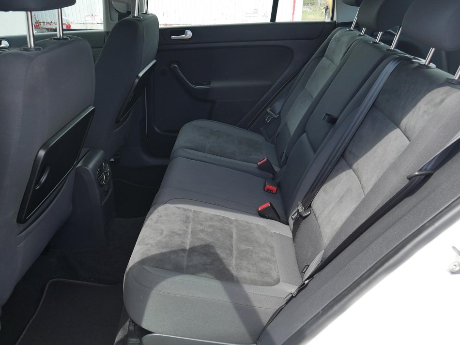 Volkswagen Golf Plus 1.6 TDi 