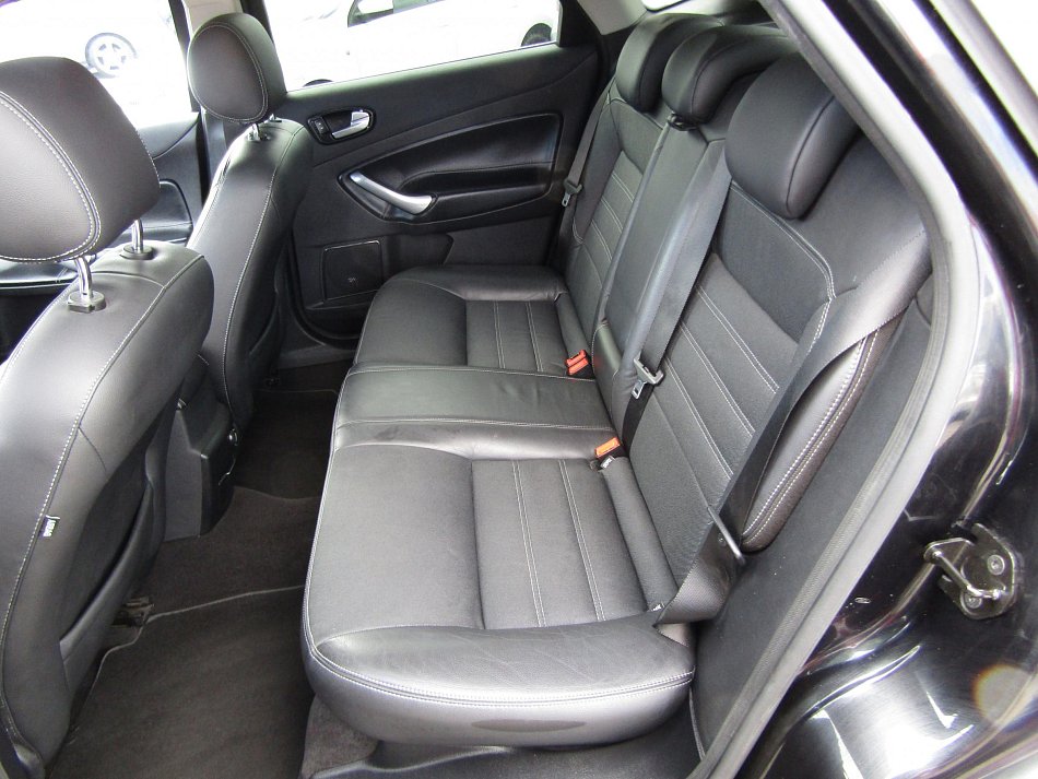 Ford Mondeo 2.0i 