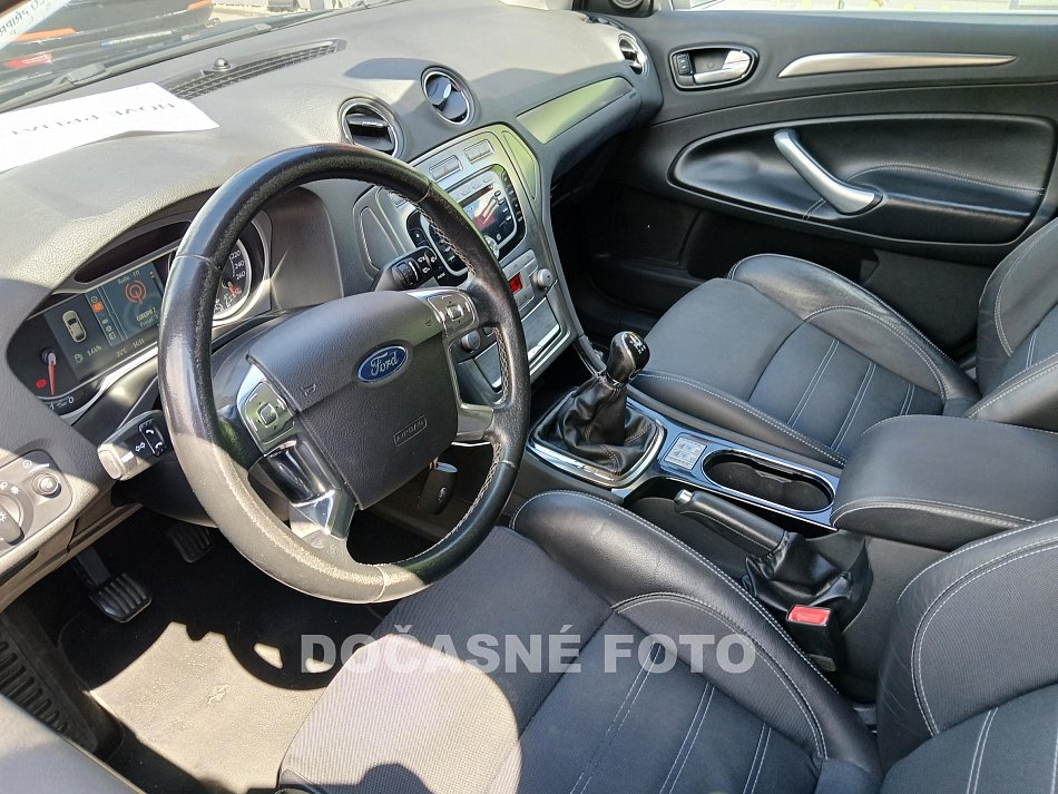 Ford Mondeo 2.0i 
