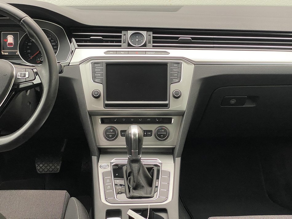 Volkswagen Passat 2.0 TDi Comfortline 4x4