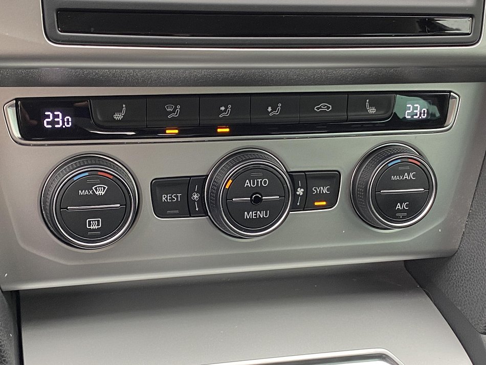 Volkswagen Passat 2.0 TDi Comfortline 4x4