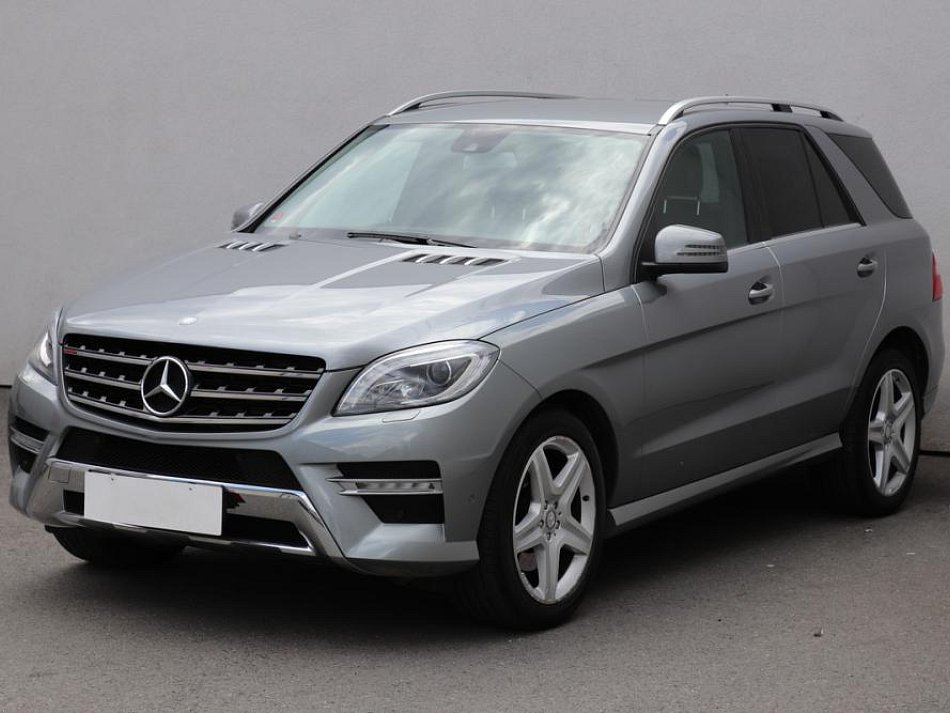 Mercedes-Benz Třída M 3.0 