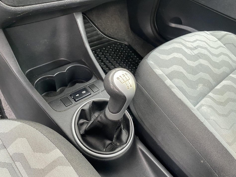 Škoda Fabia II 1.2i 