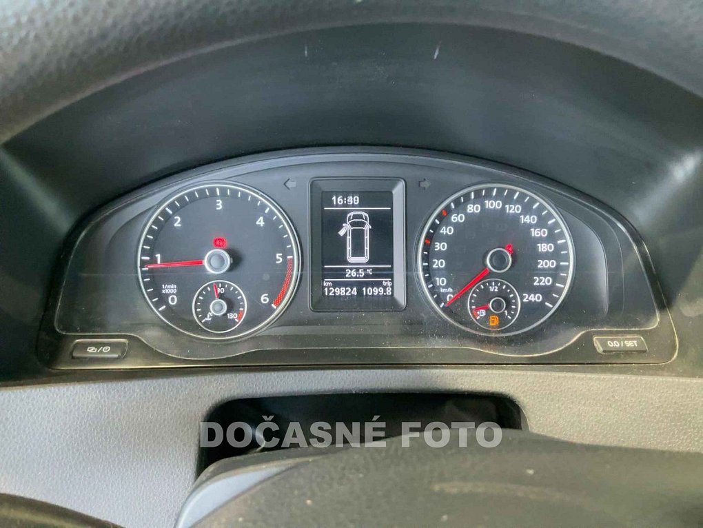 Volkswagen Transporter 2.0TDi  L2H1