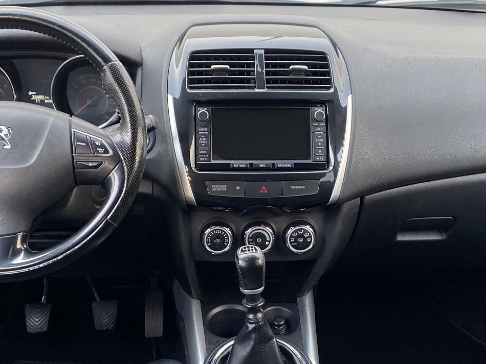 Peugeot 4008 1.6 HDi Style 4WD