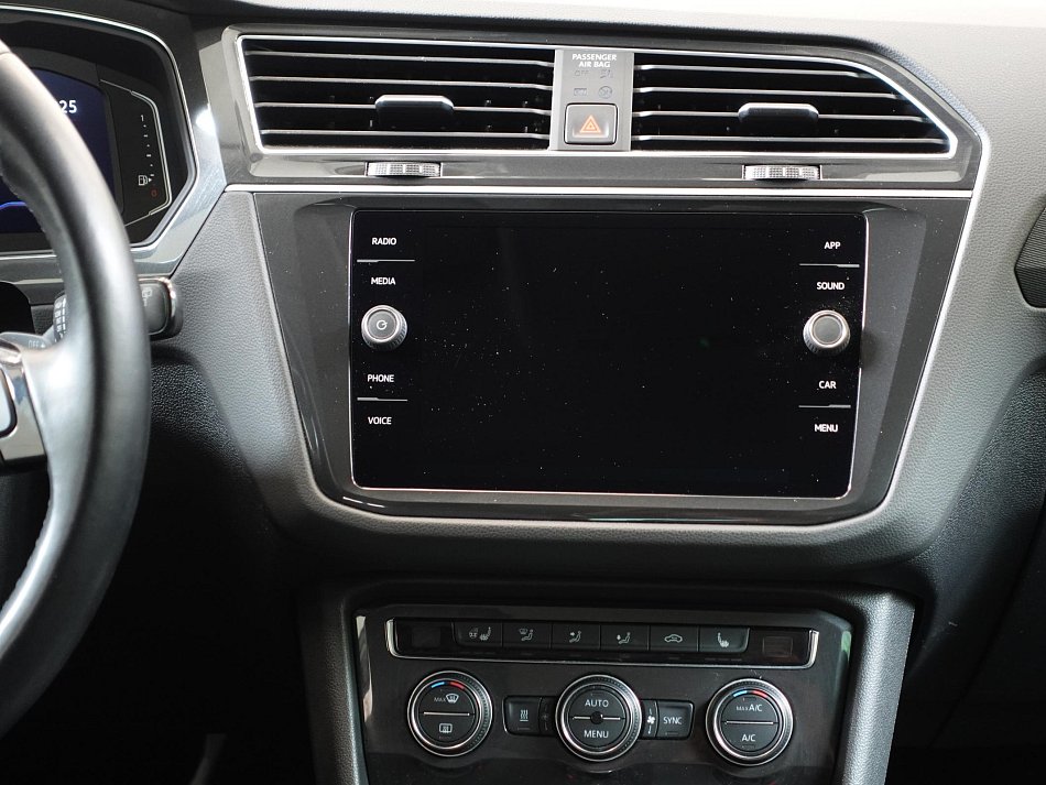 Volkswagen Tiguan 2.0TDi  4x4