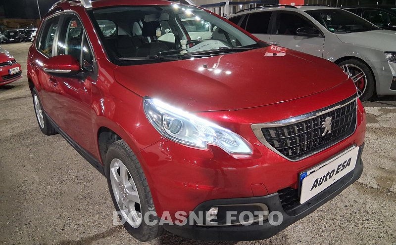 Peugeot 2008 1.2 PT 