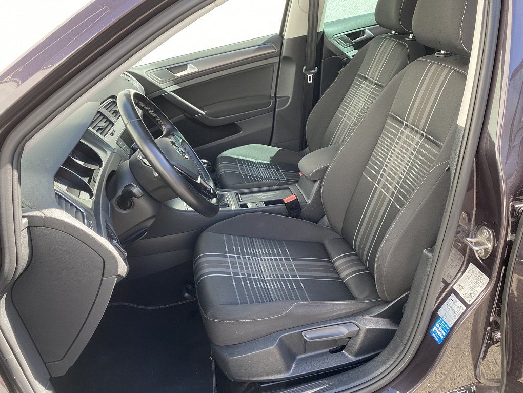 Volkswagen Golf 1.2 TSi Lounge