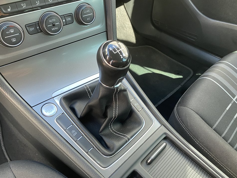 Volkswagen Golf 1.2 TSi Lounge