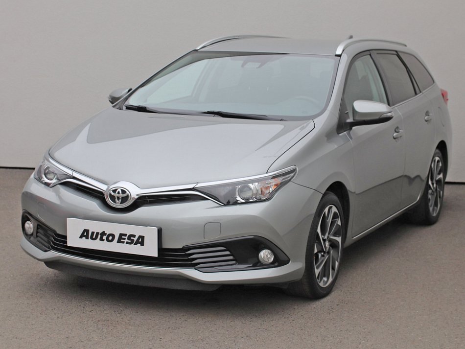 Toyota Auris 1.6i 