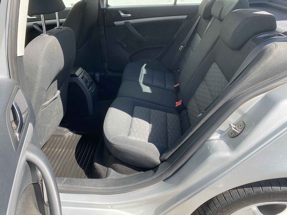 Škoda Octavia II 2.0 TDi 