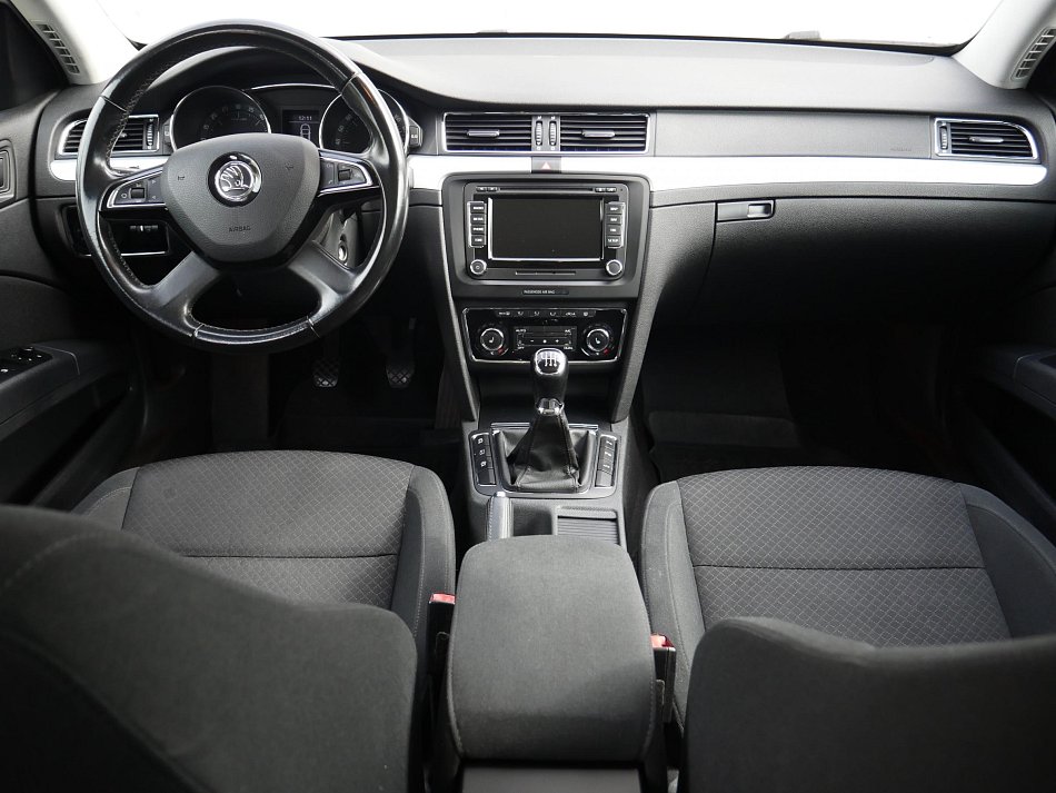 Škoda Superb II 2.0 TDi Ambition