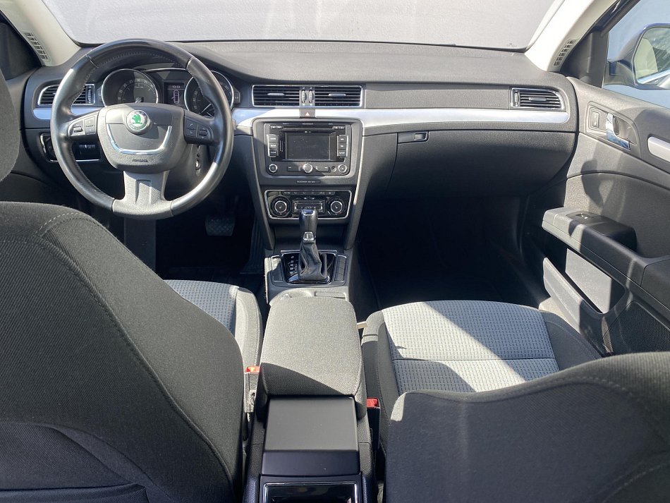 Škoda Superb II 2.0 TDi Ambition