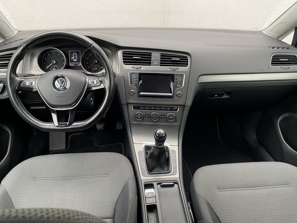 Volkswagen Golf 1.2 TSi Comfortline VII