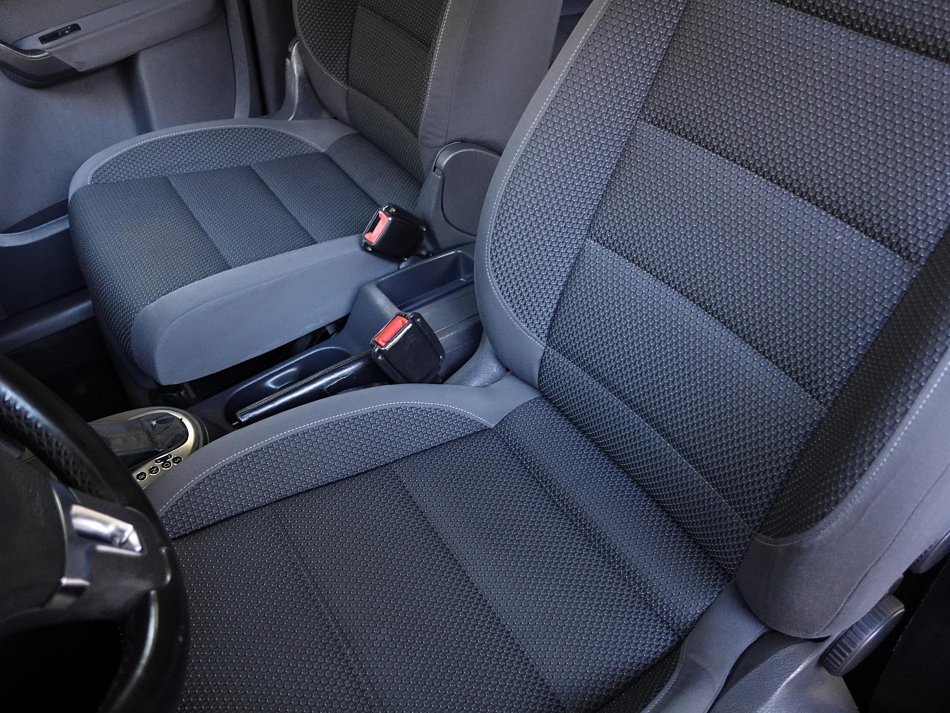 Volkswagen Touran 1.6 TDi 