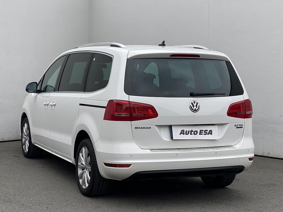 Volkswagen Sharan 2.0TDi Highline 4x4