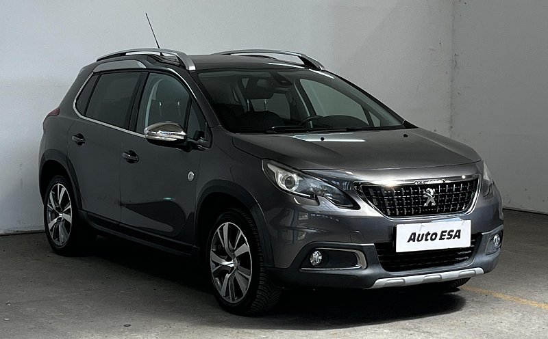 Peugeot 2008 1.2 PT Crossway