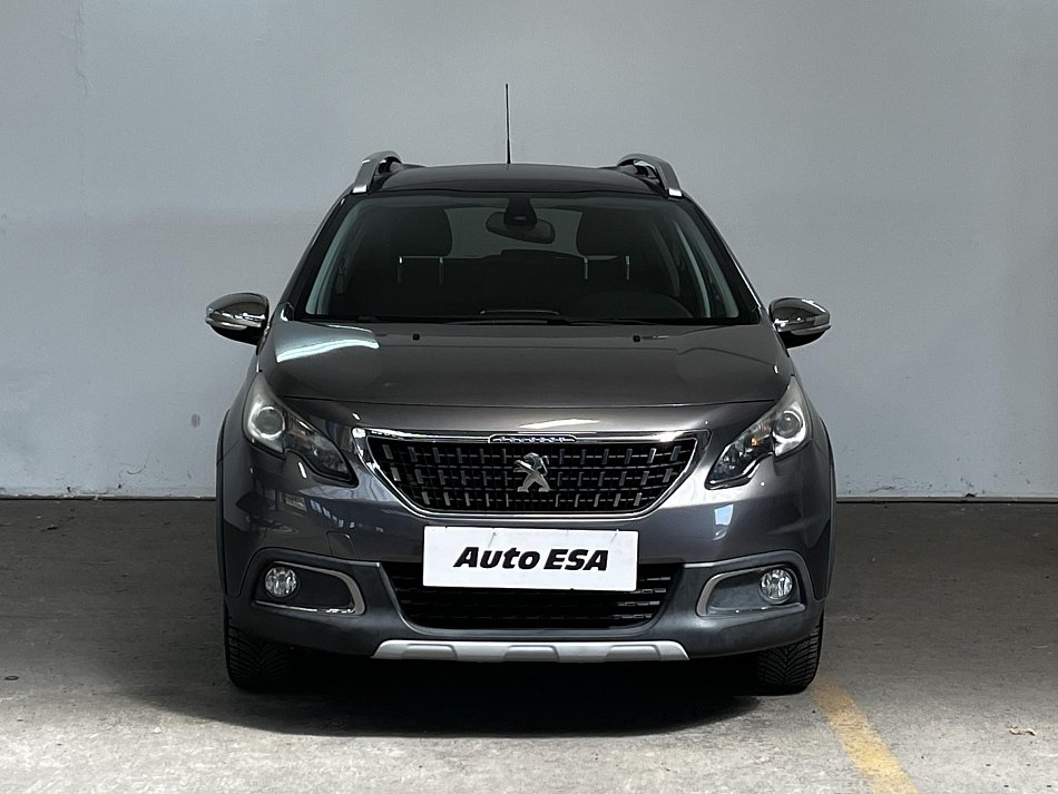 Peugeot 2008 1.2 PT Crossway