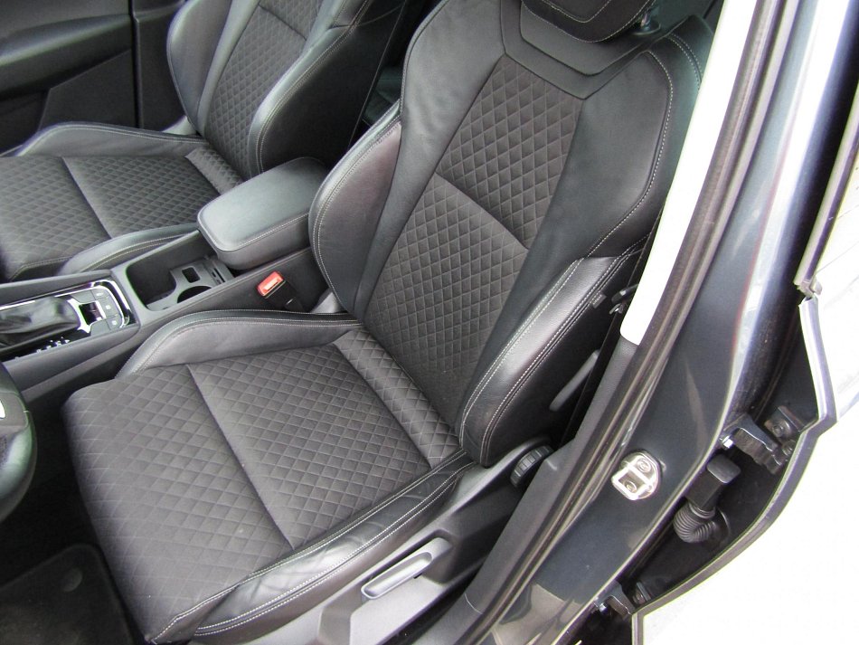 Škoda Karoq 2.0 TDi Style 4x4