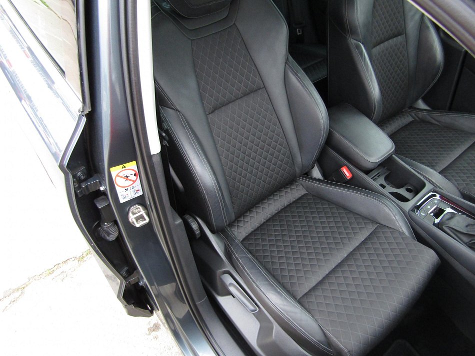 Škoda Karoq 2.0 TDi Style 4x4