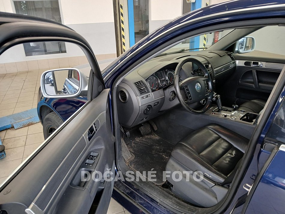 Volkswagen Touareg 3.0 TDi 