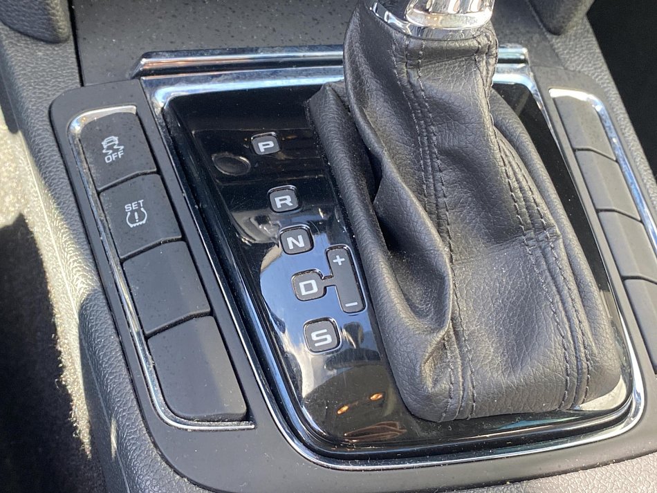 Škoda Superb II 2.0 TDi Ambition