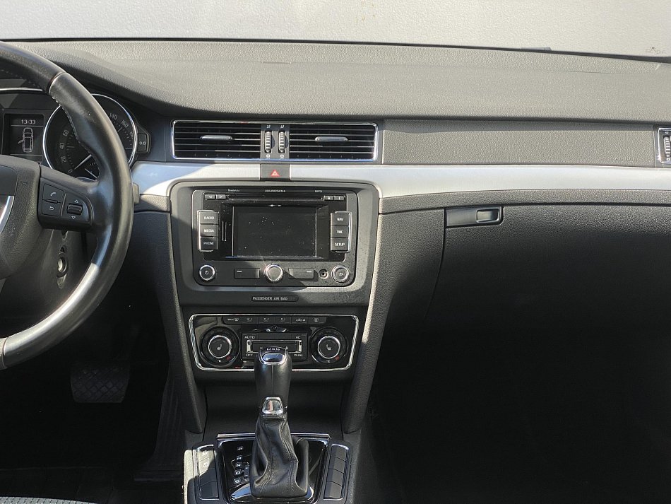 Škoda Superb II 2.0 TDi Ambition